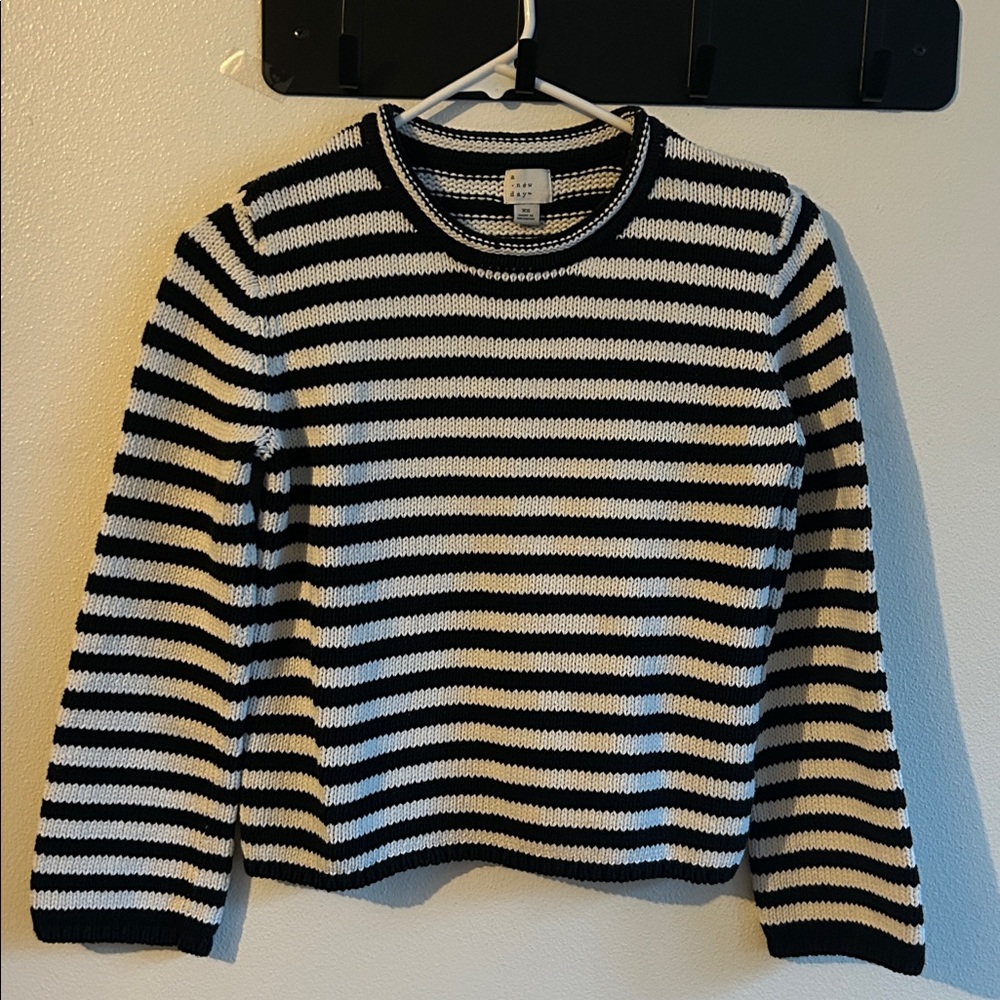 A New Day Black/White Striped Cotton Knit Cropped Pullover Crew Neck Sweater..XS